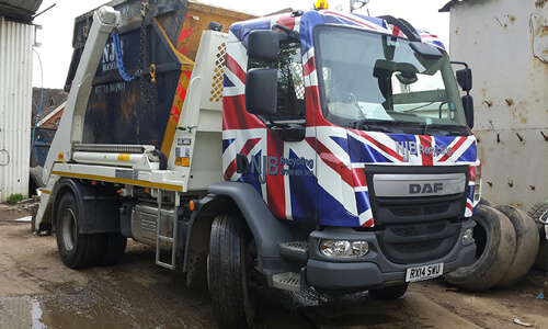 roll on roll off skip hire company in Clapham